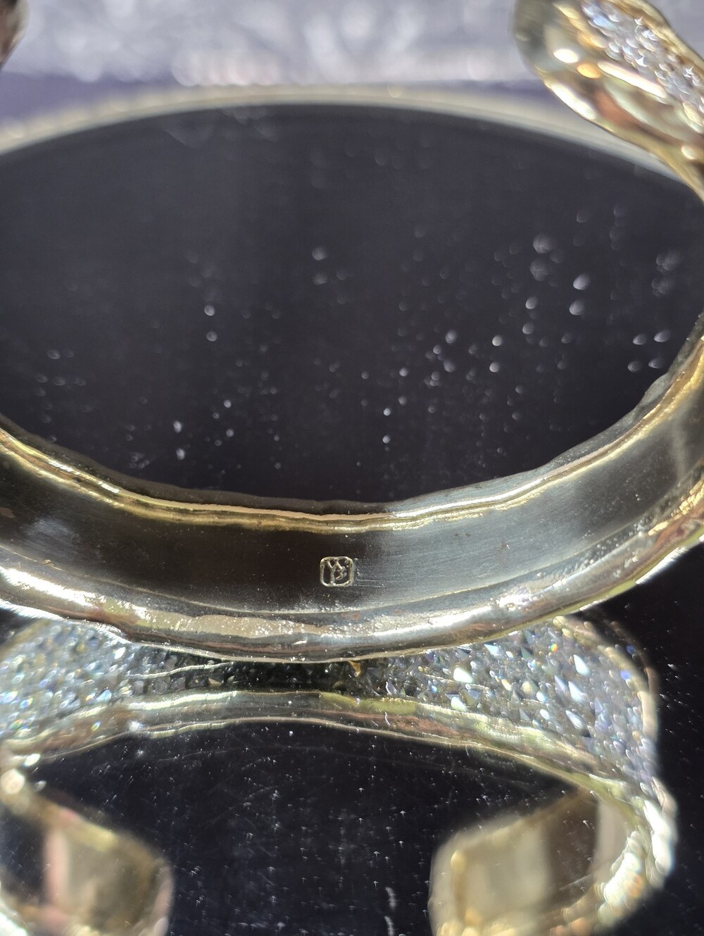 Waxing Poetic Brass Kristal Cuff & Matching Earrings - Picture 8 of 12